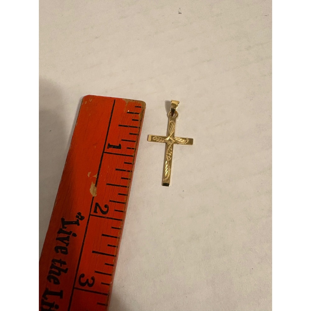 Milor Italy 14K Yellow Gold Diamond Cut Cross Pendant Charm 1.6g - Picture 5 of 7